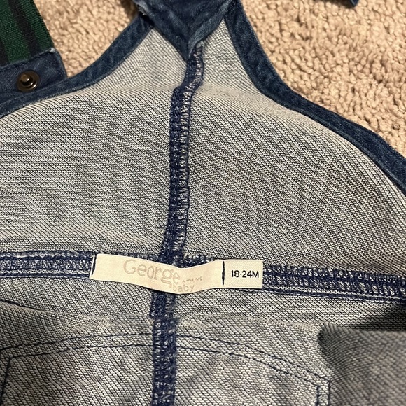 🎊 2/$20  Toddler boy 2pc Set 🎊 - Picture 7 of 7